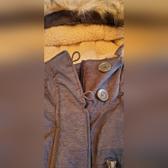 Women's Columbia Navy Jacket - Picture 2 of 9